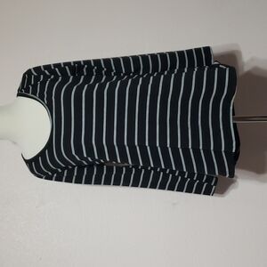 LulaRoe Long Sleeve Black & White Top Size L